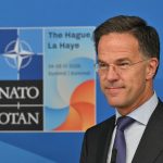 Дорогой Дональд: Рютте написал Трампу любовное письмо перед вступлением в НАТО