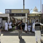 Саудовская Аравия рекомендует паломникам избегать инцидентов, связанных с жарой, во время хаджа