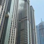 “Это было ужасно”: жители эвакуируются, остаются у друзей после пожара в здании Марины