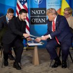 Украина бросила борьбу после того, как США заявили о прекращении поставок оружия