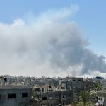 Гражданская оборона Газы, свидетели сообщают об обстреле Израилем Дейр-эль-Балаха