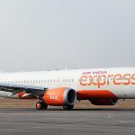 Женщина родила во время полета на самолете Air India Express, следовавшем из Маската