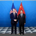 Официальные лица Китая и США проведут 2-й день торговых переговоров в Стокгольме