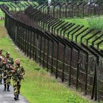 После революции Бангладеш потеплел к Китаю, в то время как Индия испепеляет