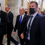 Трамп и Нетаньяху уделяют приоритетное внимание заложникам в то время как военная кампания в Газе продолжается