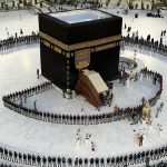 Смотрите: Священная Кааба омывается 40 литрами воды Замзам в рамках ежегодного ритуала