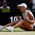 Ига Свитек обыграла Аманду Анисимову со счетом 6:0, 6:0 и выиграла первый титул на Уимблдоне