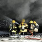Абу-Даби: Пожар на складе в Муссафе взят под контроль