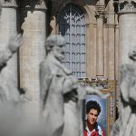 Папа римский Лев провозгласил первого католического святого тысячелетия “Божьим авторитетом”