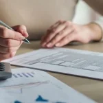 Саудовская Аравия закрывает 10 рекрутинговых фирм за нарушение трудового законодательства