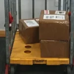 Полиция Великобритании разоблачила преступную группировку, подозреваемую в контрабанде краденых телефонов в Китай