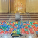 Оман: Задержан мужчина, пытавшийся перевезти более 24 кг наркотиков в пассажирском автобусе