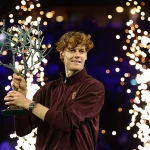 Грешник побеждает на Paris Masters и возвращает себе первое место в мировом рейтинге