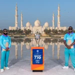 Смотрите: T10 демонстрирует трофей среди знаковых достопримечательностей Абу-Даби