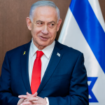 Нетаньяху официально просит президента Израиля о помиловании