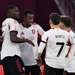 Исак забивает первый гол в Премьер-лиге, а “Ливерпуль” одерживает столь необходимую победу