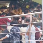 9 человек погибли в давке в храме Венкатешвара в Андхра-Прадеше