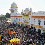 Индийские паломники находят “теплый прием” в Пакистане, несмотря на напряженность