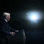 “Президент с искусственным интеллектом”: глубокие подделки Трампа прославляют его самого, уничтожая соперников