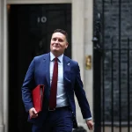 Министр здравоохранения Великобритании отрицает заговор руководства против премьер-министра Стармера