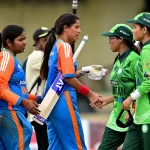 Смотрите: слепые женщины-игроки в крикет из Индии и Пакистана пожимают друг другу руки, бросая вызов недавней тенденции